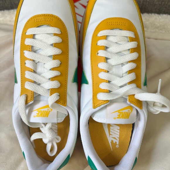 Size 7 - Nike Daybreak Yellow - DX3313-100 - Picture 3 of 6